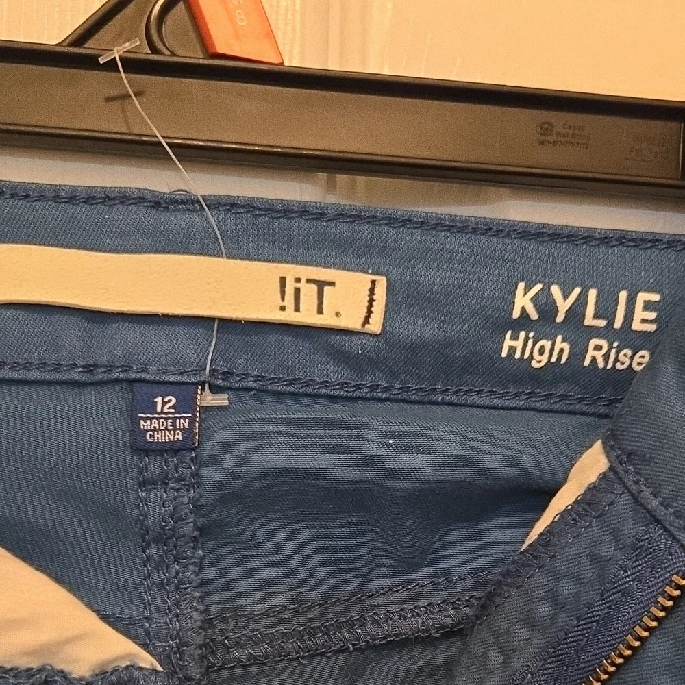 !it jeans Blue Skinny Jeans - Picture 2 of 7